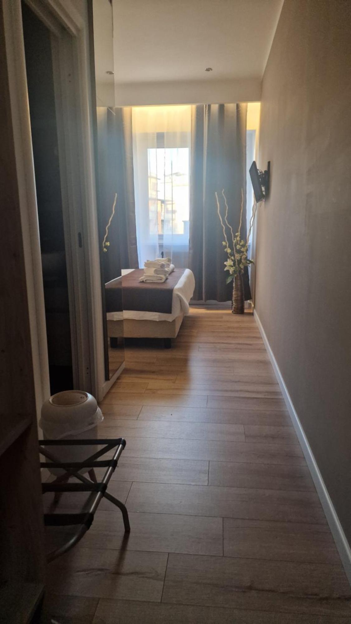Living Bed & Breakfast Rome Bilik gambar